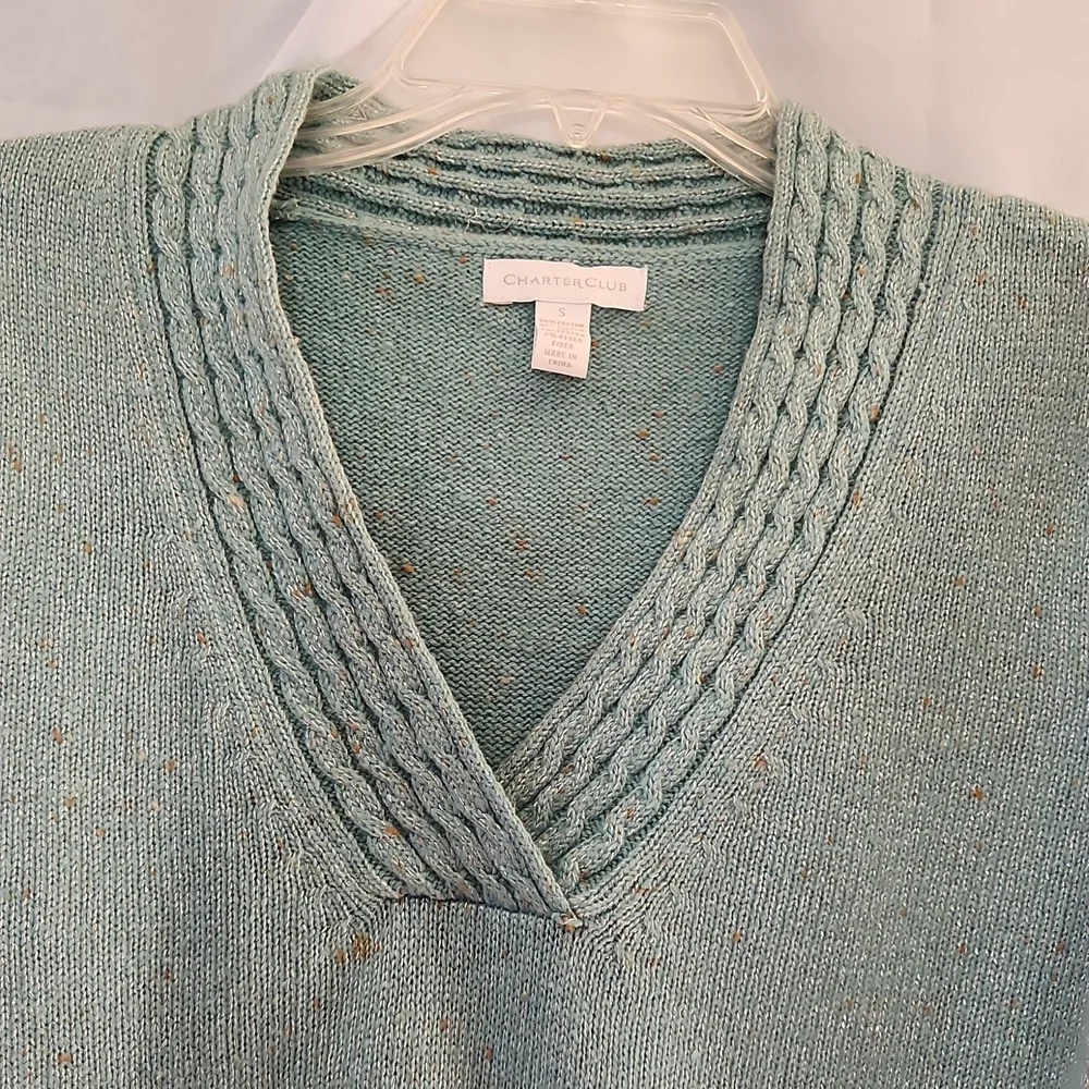 Sweater - Picture 2 of 7